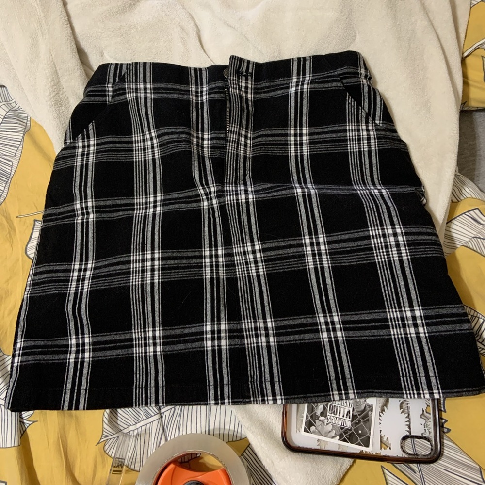 Super cute skirt!